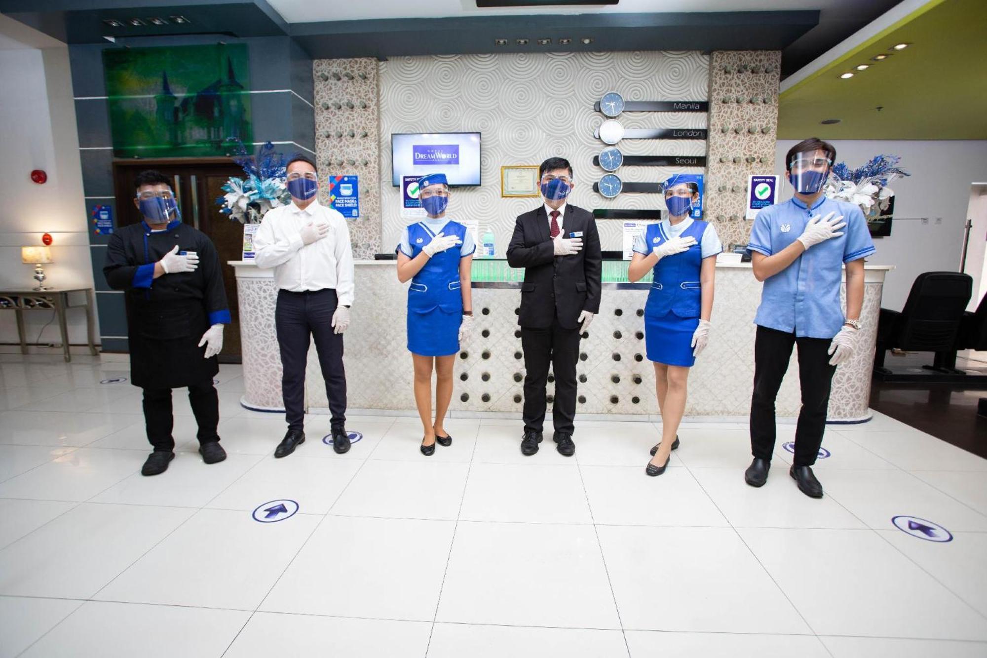 Hotel Dreamworld North Edsa كويزون سيتي المظهر الخارجي الصورة