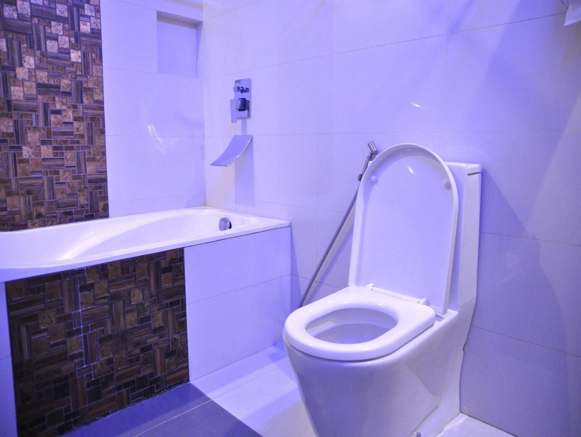 Hotel Dreamworld North Edsa كويزون سيتي المظهر الخارجي الصورة